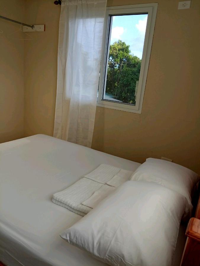 Habitacion Privada A 8 Minutos Del Aeropuerto Tocumen Lägenhet Tapia Numero Dos Exteriör bild