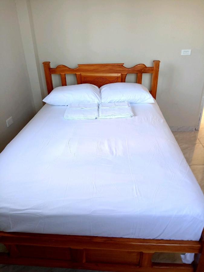 Habitacion Privada A 8 Minutos Del Aeropuerto Tocumen Lägenhet Tapia Numero Dos Exteriör bild